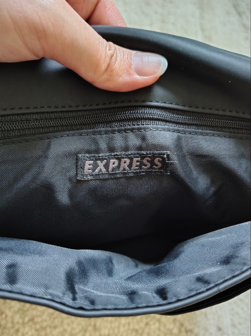 Express Black Backpack - Picture 7 of 11